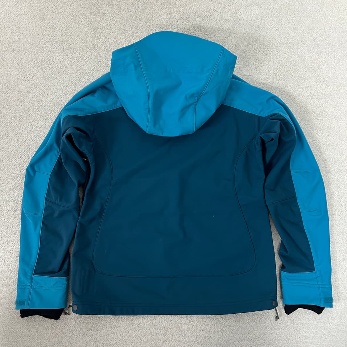 아웃도어리서치 자수로고 마운틴 자켓 등산 바람막이 상품이미지8