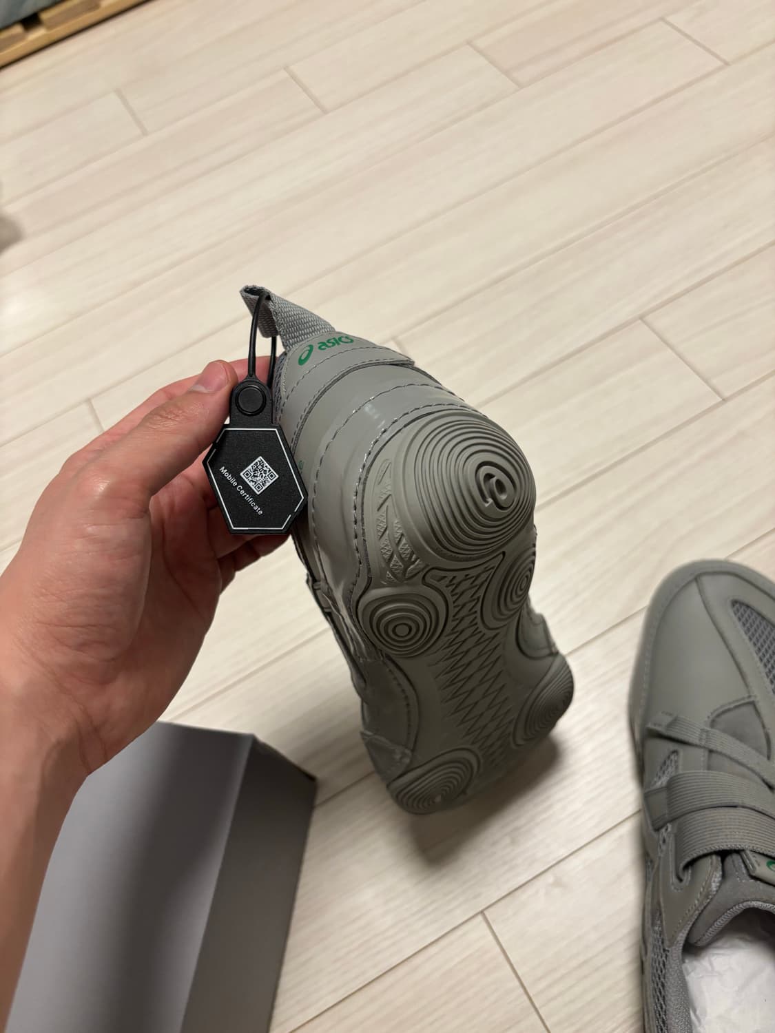 이세이미야케 아식스 그레이 (275) 상품이미지2