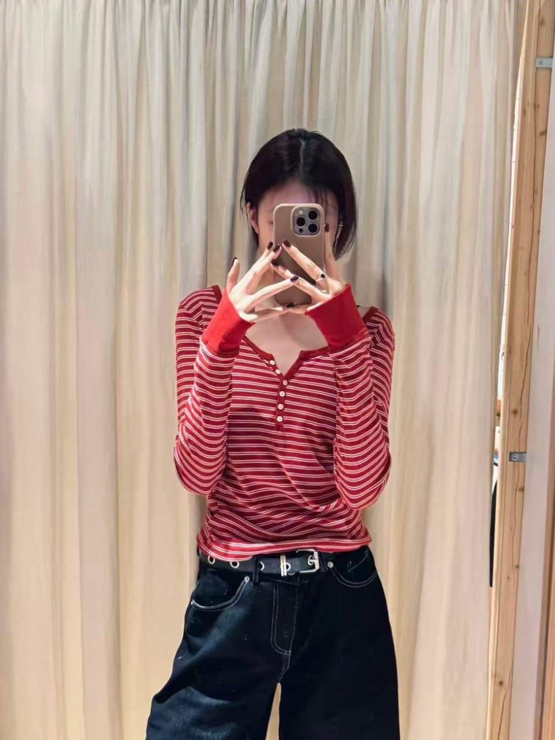 브랜드멜빌 롱슬리브 레드 스트라이프 브이넥 긴팔 티셔츠 상품이미지1