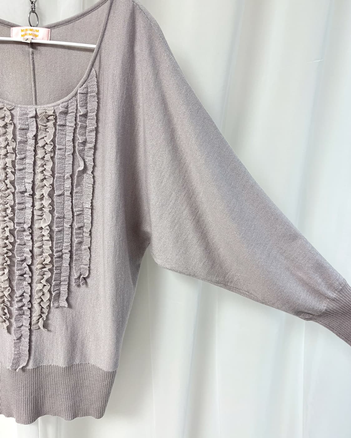 MINIMUM MINIMUM 프릴 트리밍 U넥 가오리 풀오버 상품이미지5