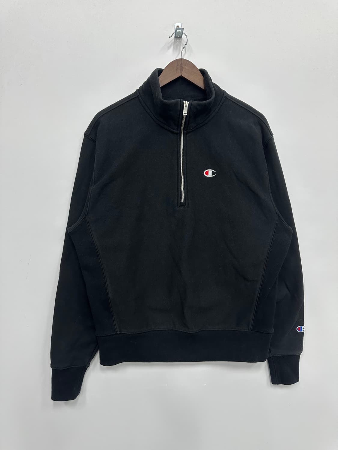 챔피온 블랙 반집업 상품이미지1