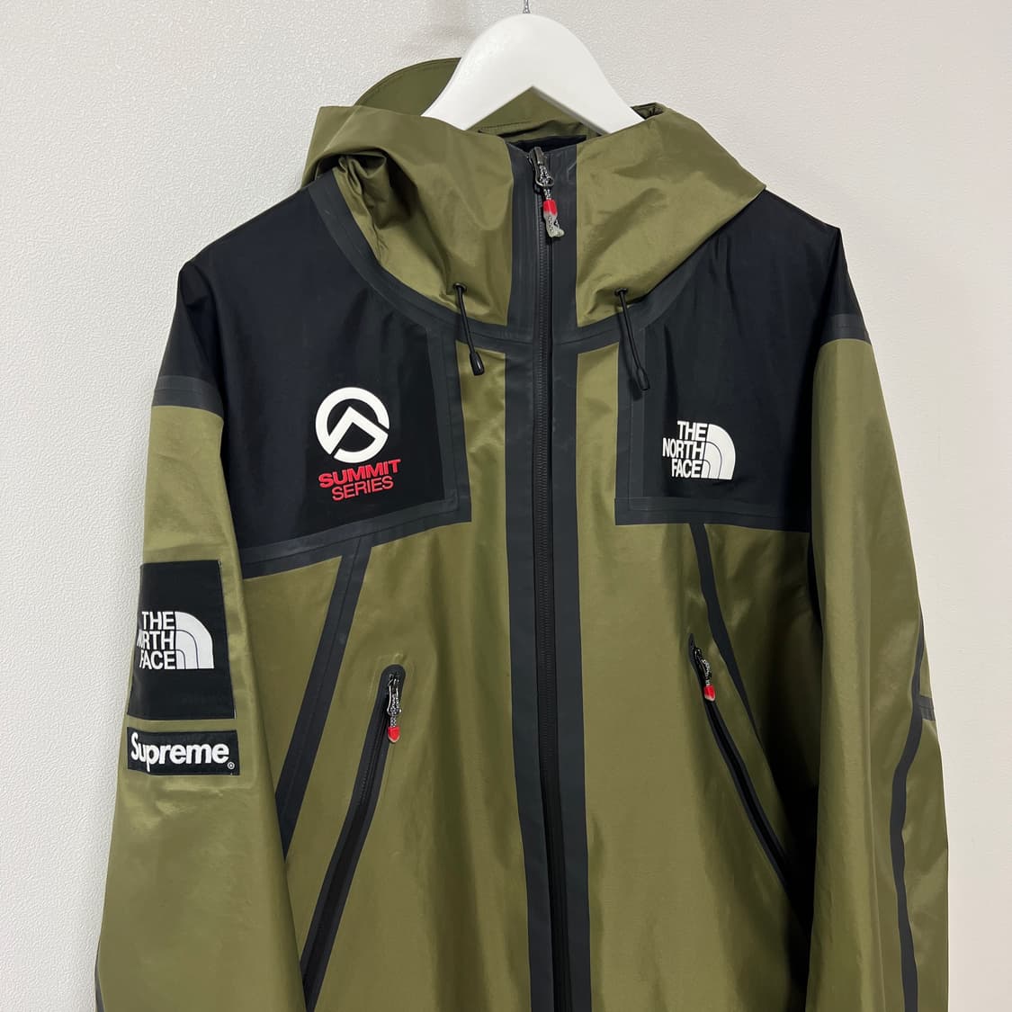 슈프림 노스페이스 21SS 서밋 시리즈 아우터 테이프심 자켓 올리브 상품이미지4