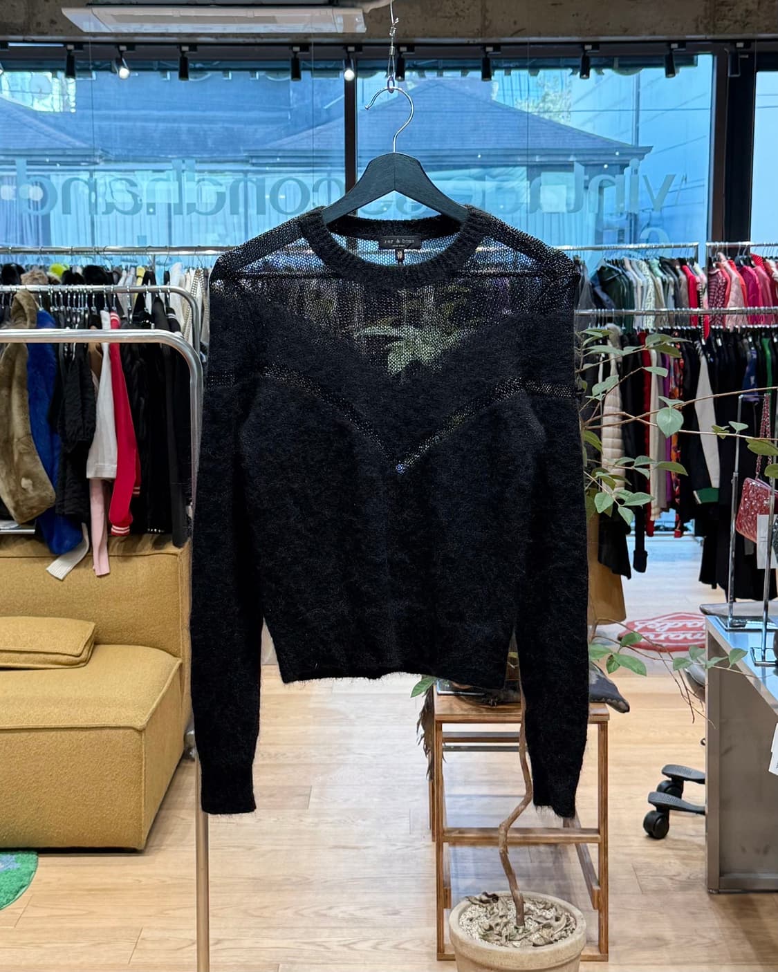 랙앤본 블랙 블레이즈 크루넥 니트  상품이미지1