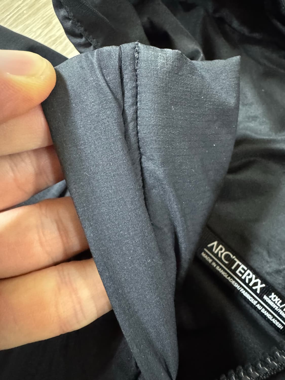 2XL 아크테릭스 아톰 후디 바람막이 블랙 / lt 세륨 상품이미지4