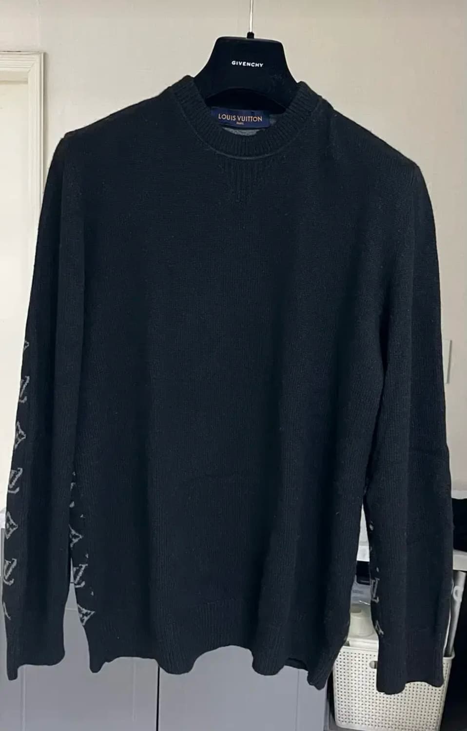 루이비통 / 하프앤하프 모노그램 캐시미어 니트 / 블랙 / M 상품이미지1