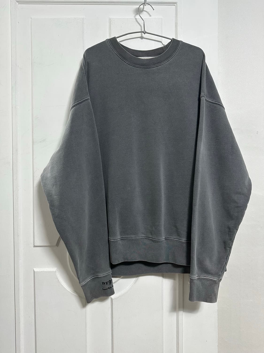 비이커 가먼트다잉 맨투맨 상품이미지1