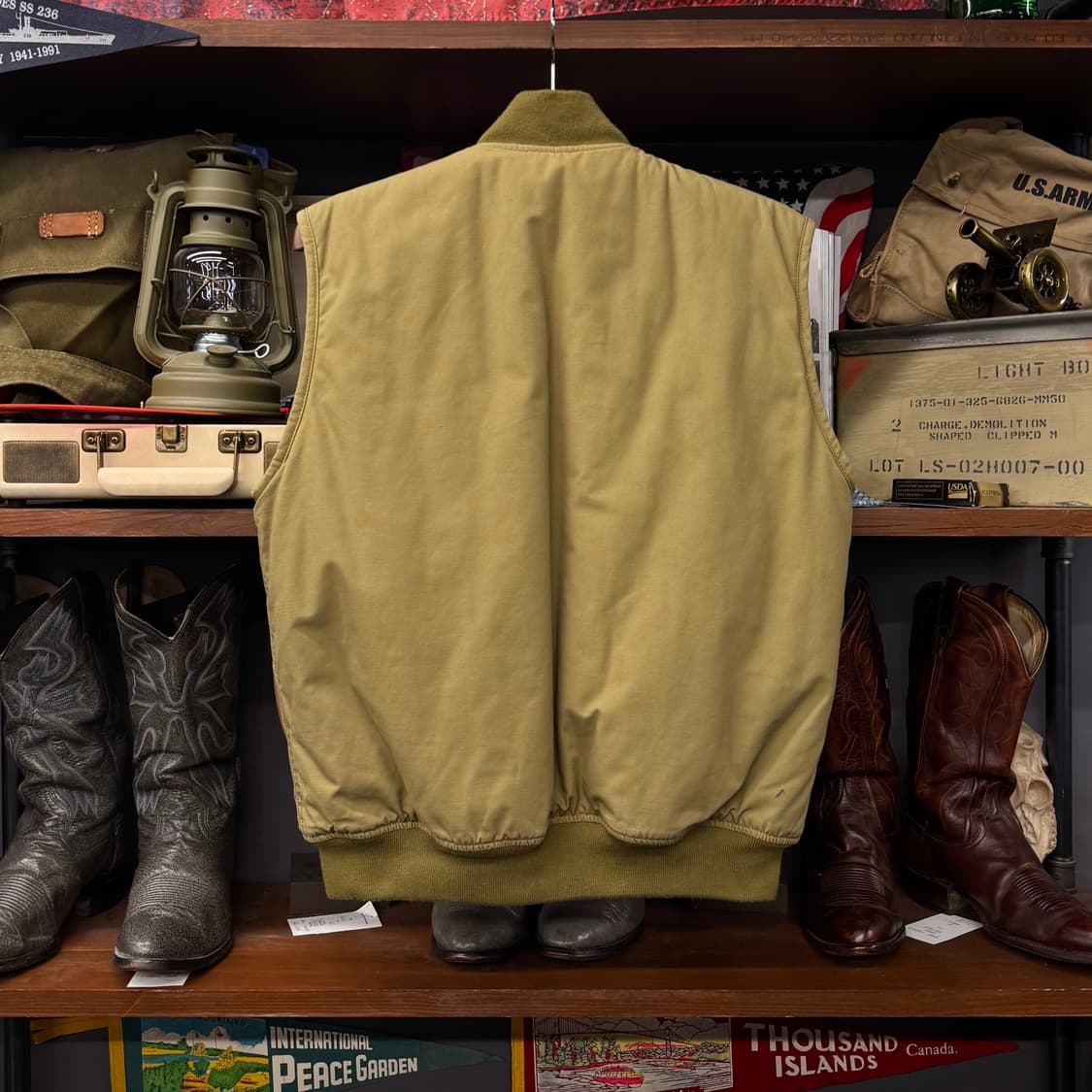 알파 인더스트리 밀리터리 멀티 포켓 항공 봄버 패딩 베스트  상품이미지2