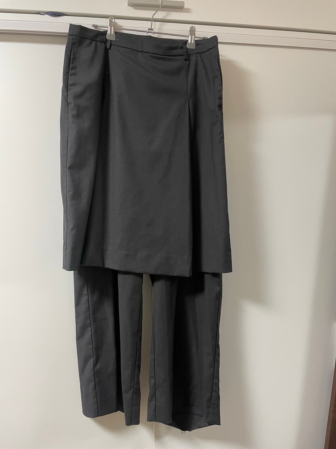 나이스고스트클럽 플리츠 레이어드 스커트팬츠 상품이미지3