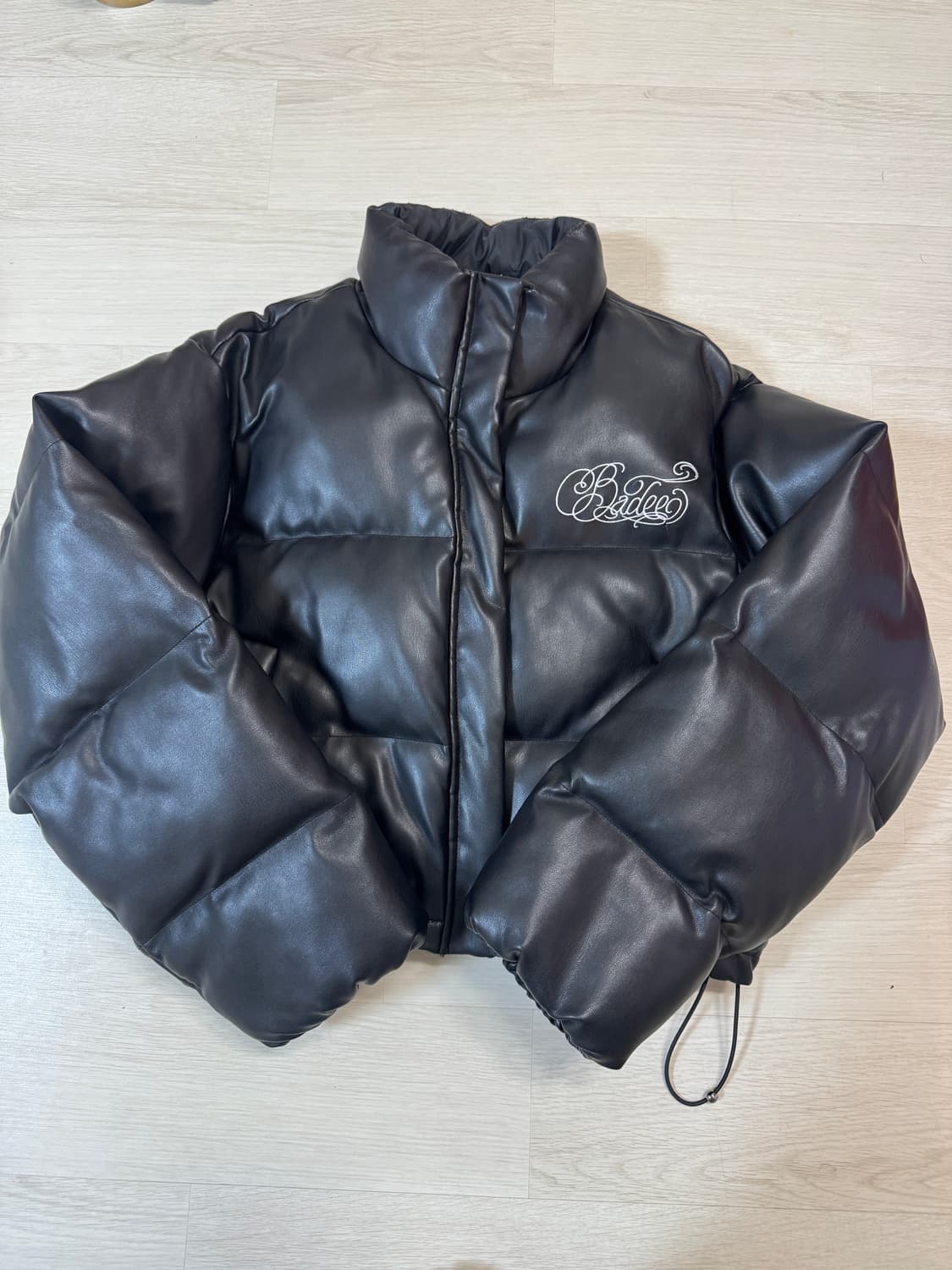 Badee 레더 숏패딩 Gothic Leather Puffer Jacke 상품이미지5