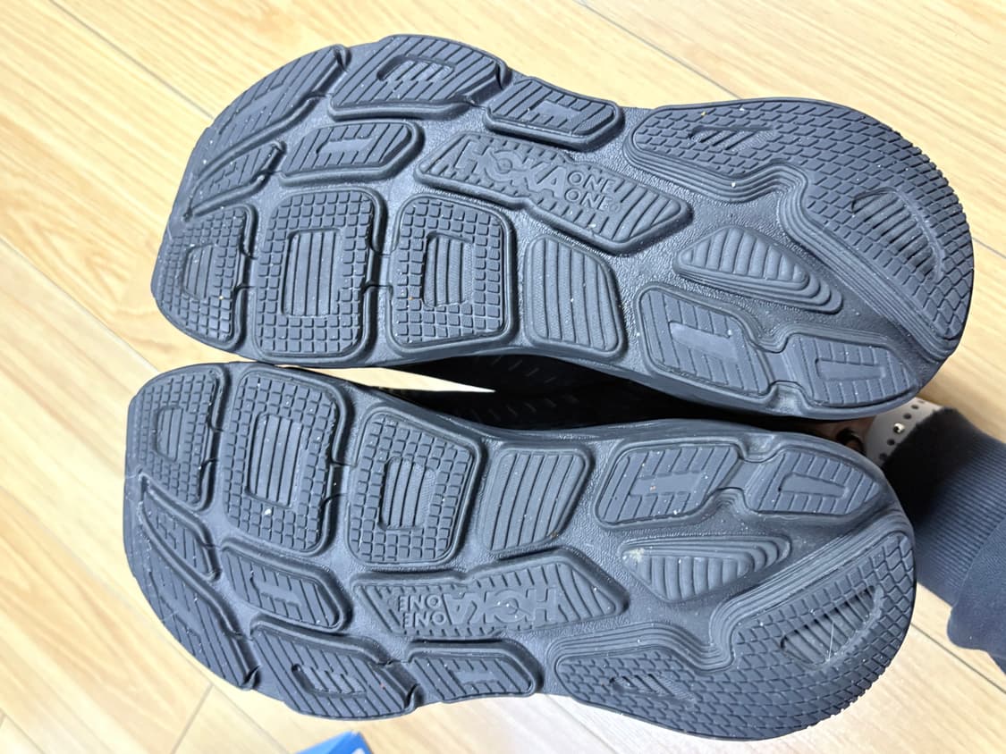 호카 오네오네 본디 7 맨 와이드 팔아요 (260사이즈) 상품이미지7