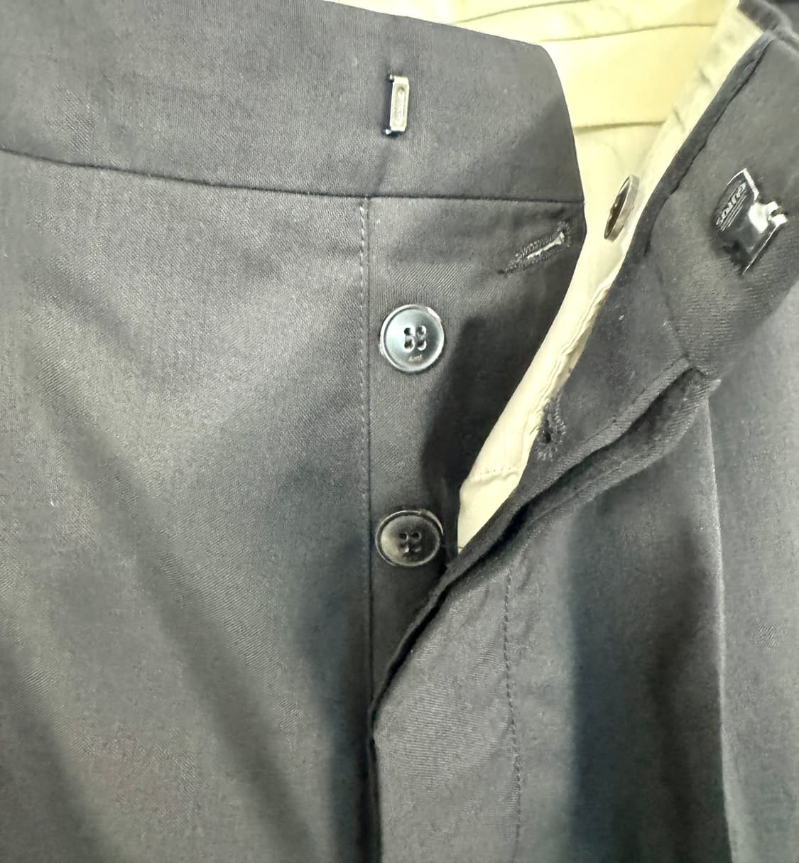 AMI PARIS 아미 핀턱 서머울 블랙 슬랙스 38 상품이미지5