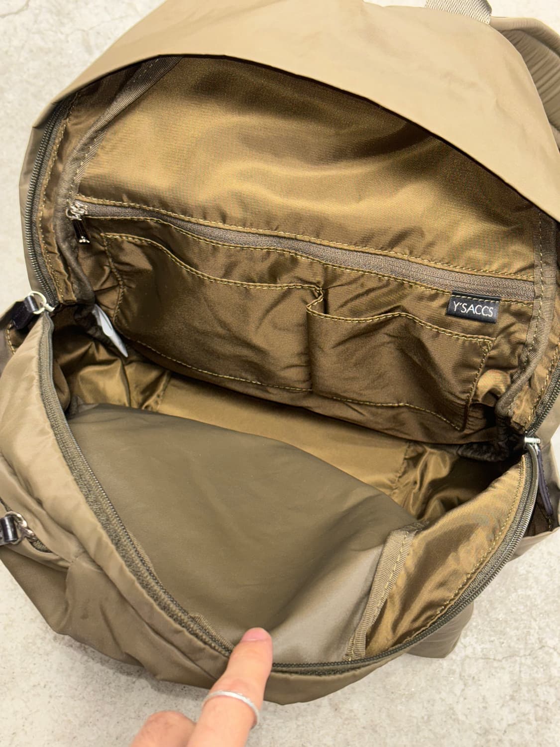 Y‘saccs 나일론 백팩 상품이미지7