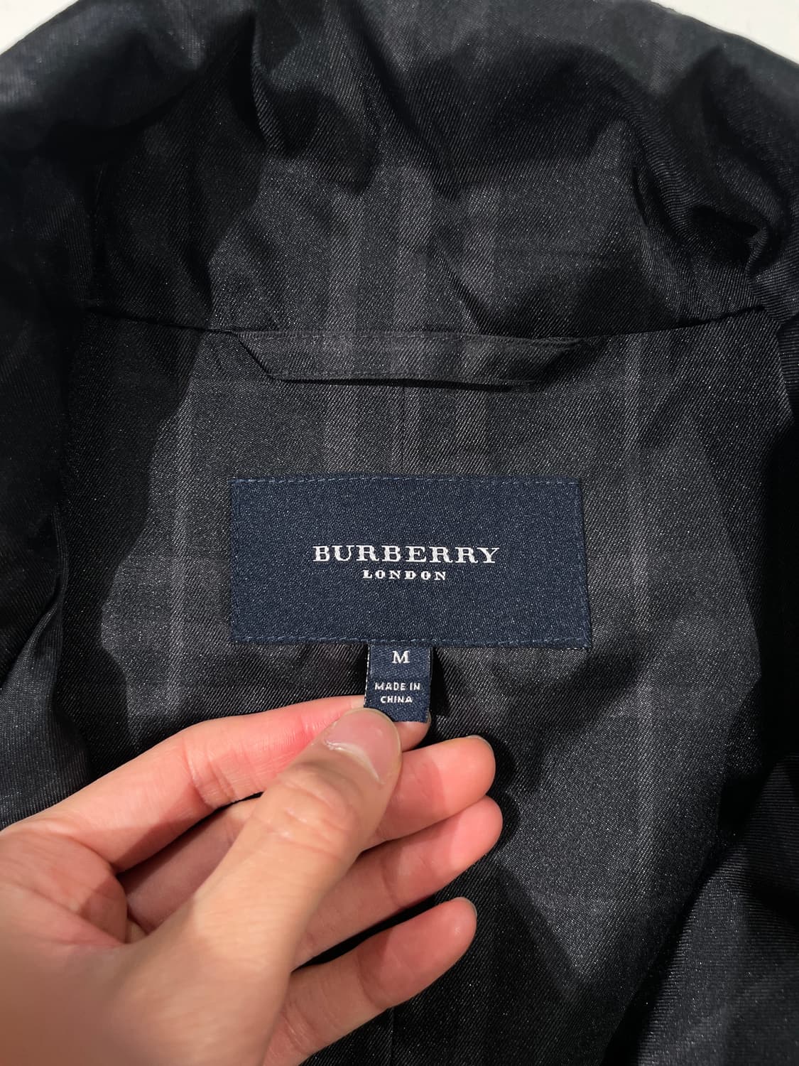 버버리 블랙 노바체크 히든 집업 버튼 폴리에스터 코트 상품이미지7