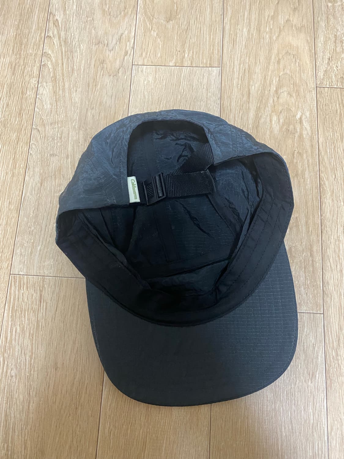 콜드웜 나일론 캠프캡 차콜 팝니다 상품이미지3