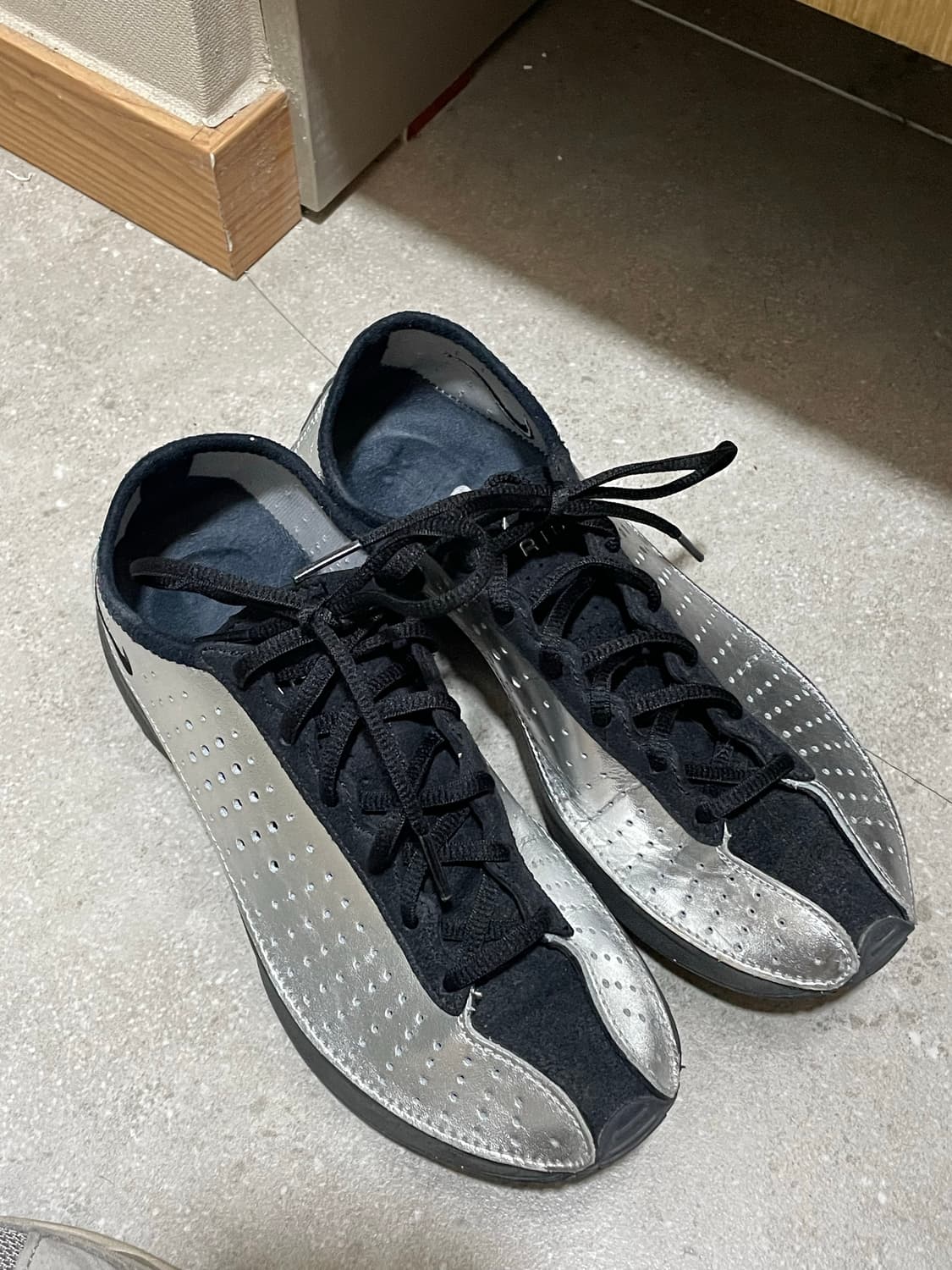 나이키 에어 슈퍼플라이 실버 230 상품이미지2