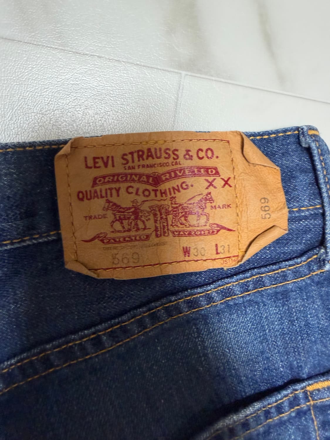 리바이스 569 커팅 반바지 상품이미지3