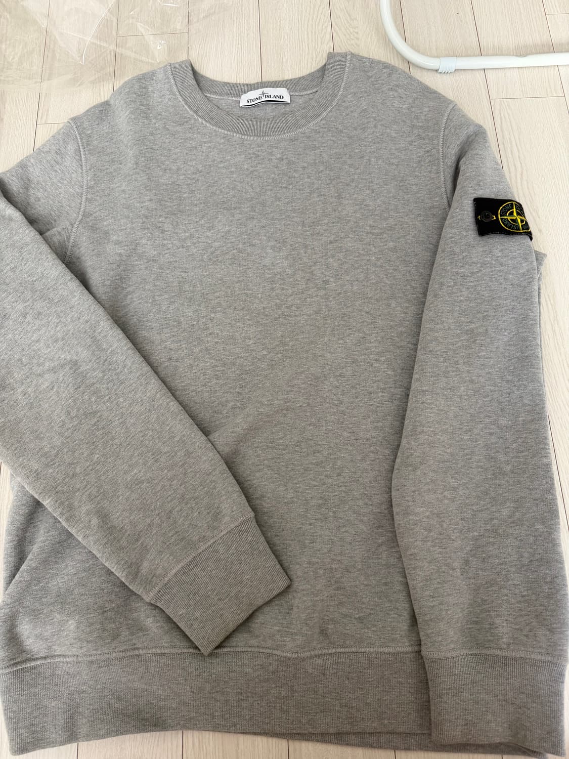 백화점판 신형택 스톤아일랜드 맨투맨 그레이 XL 상품이미지1