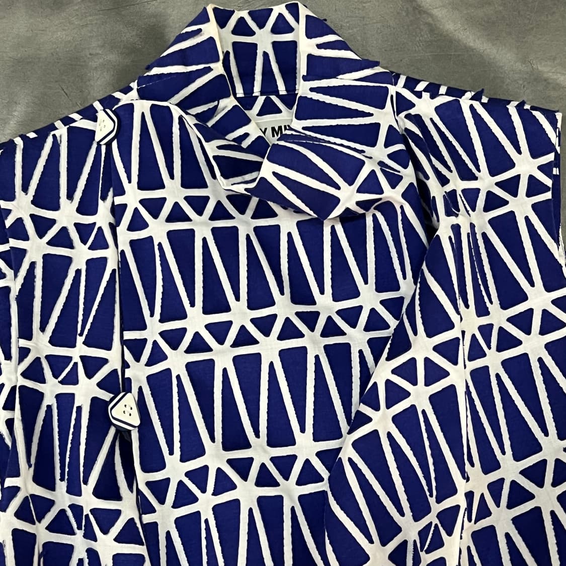  이세이미야케 패턴 슬리브리스 원피스 y15901 상품이미지4