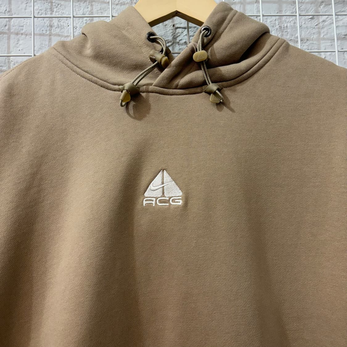 나이키 ACG 풀오버 베이지 후드티 M 상품이미지5