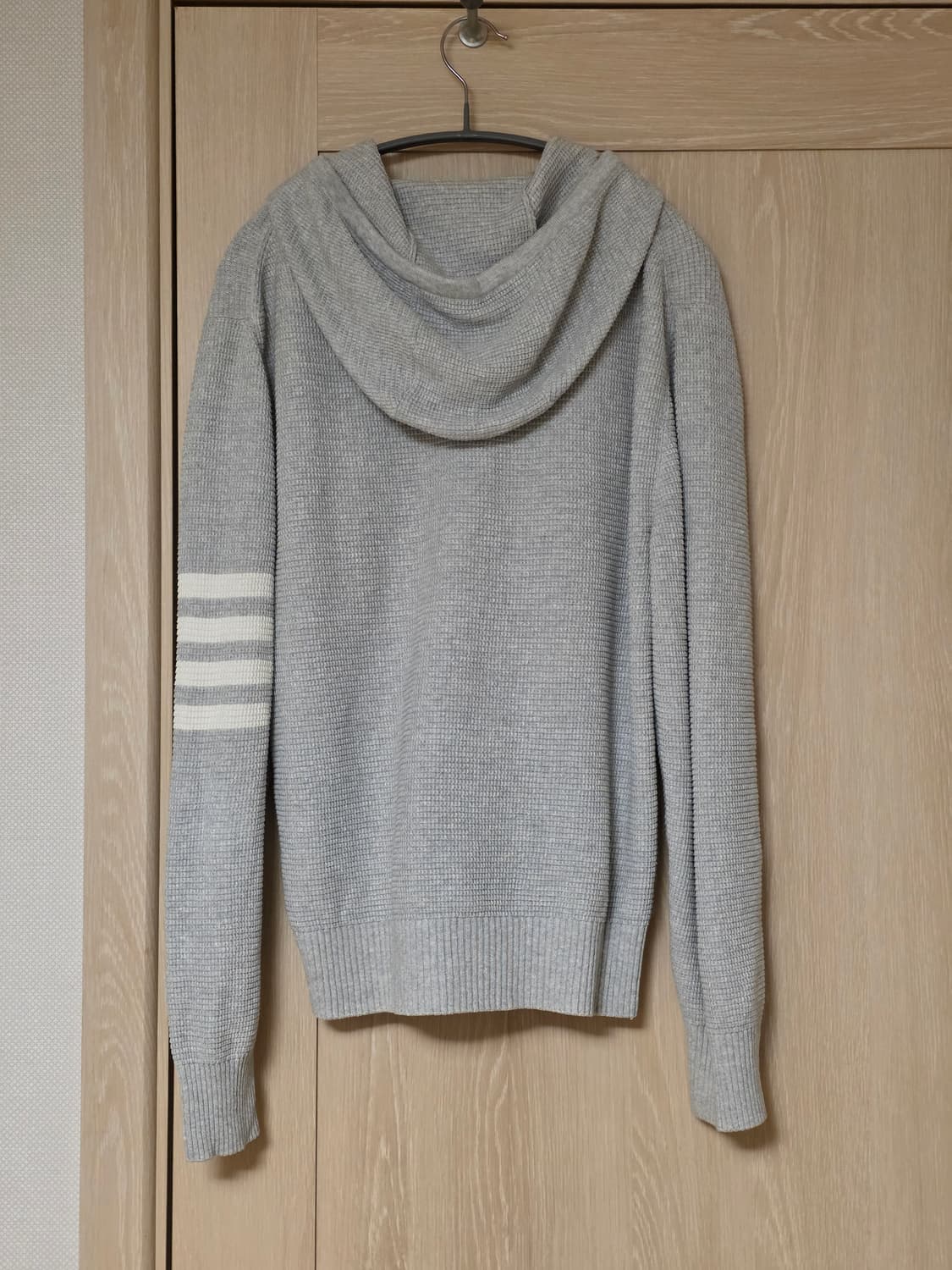 [25년신상] 톰브라운 울 린넨 와플 후드 집업 3사이즈 상품이미지8