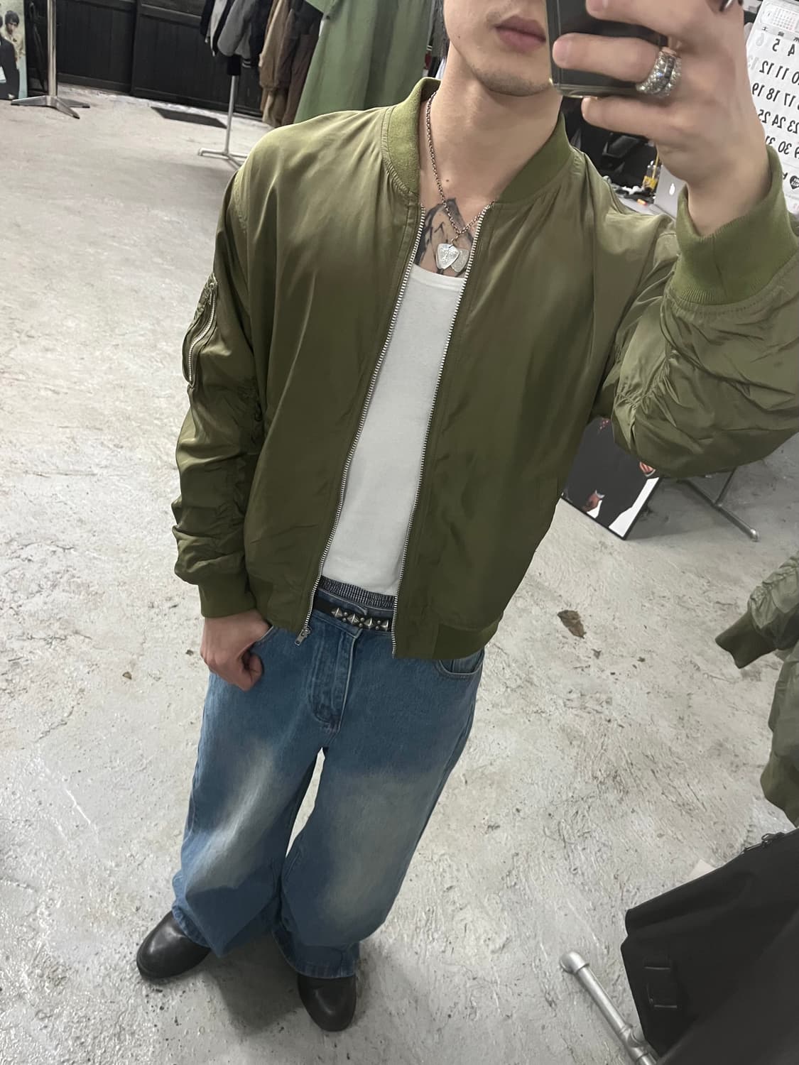 colza nylon ma-1 bomber jacket 상품이미지1