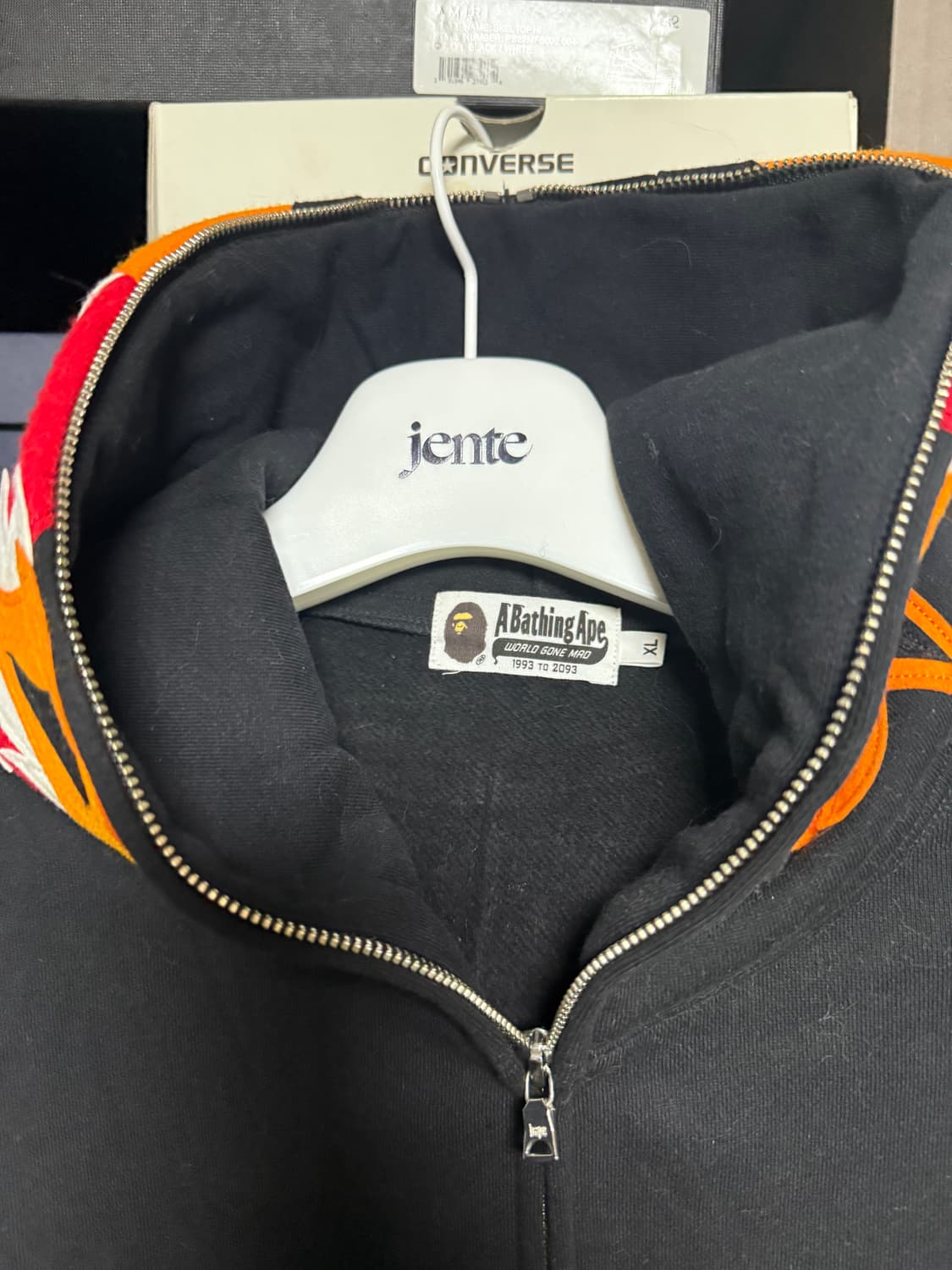 베이프 타이거 후드 집업 상품이미지2