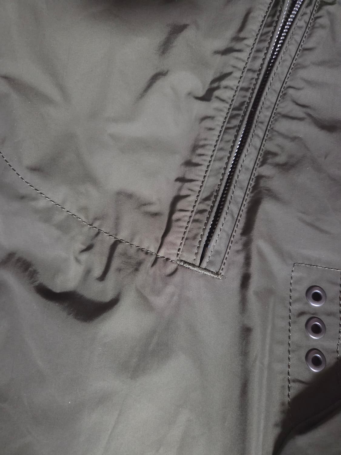 버버리 브릿 나일론 해링턴 보머 블루종 크롭 자켓 상품이미지3