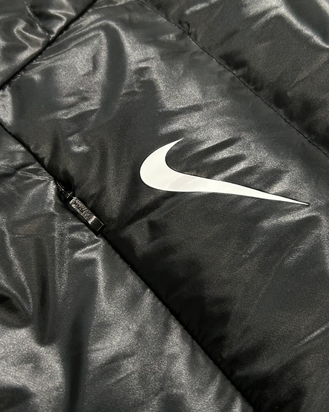 나이키 인터 밀란 구스다운 유광 경량 패딩  상품이미지3