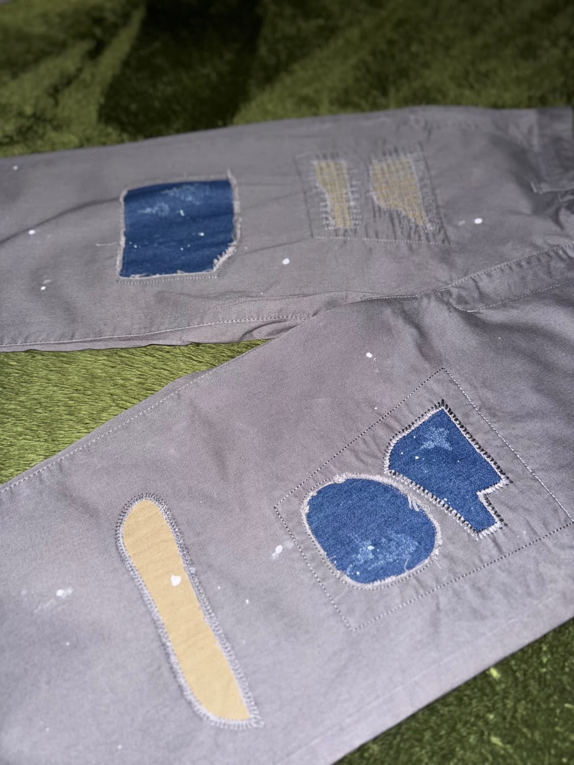 마하그리드 리페어 디테일 루즈 핏 워시드 치노 팬츠 그레이 상품이미지5