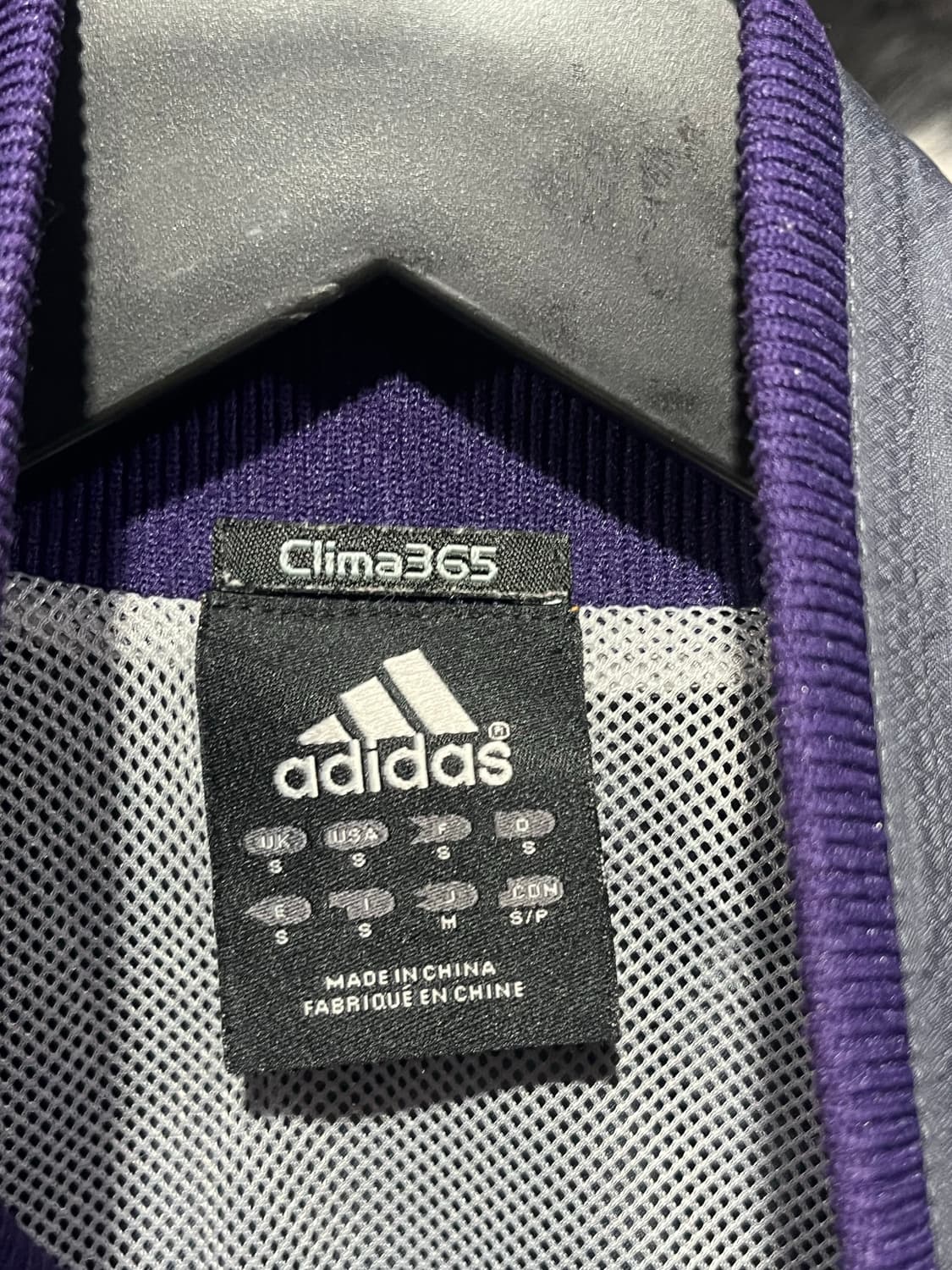 아디다스 윈드자켓 상품이미지3