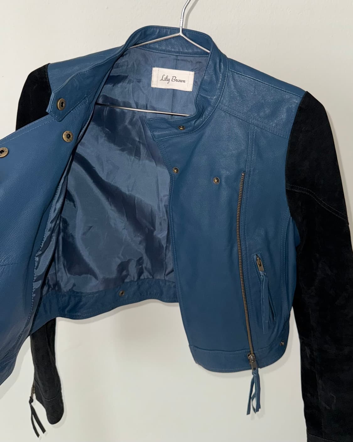 Lily brown 돈피 레더 자켓 상품이미지3