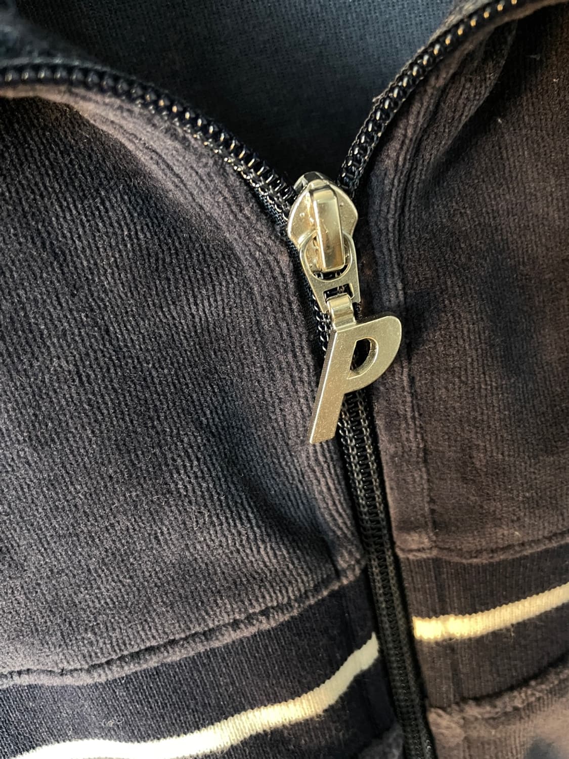 팔라스 벨루어 트랙 자켓  상품이미지5