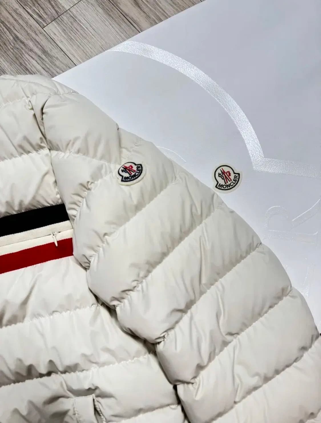 몽클레어 예레스 상품이미지1