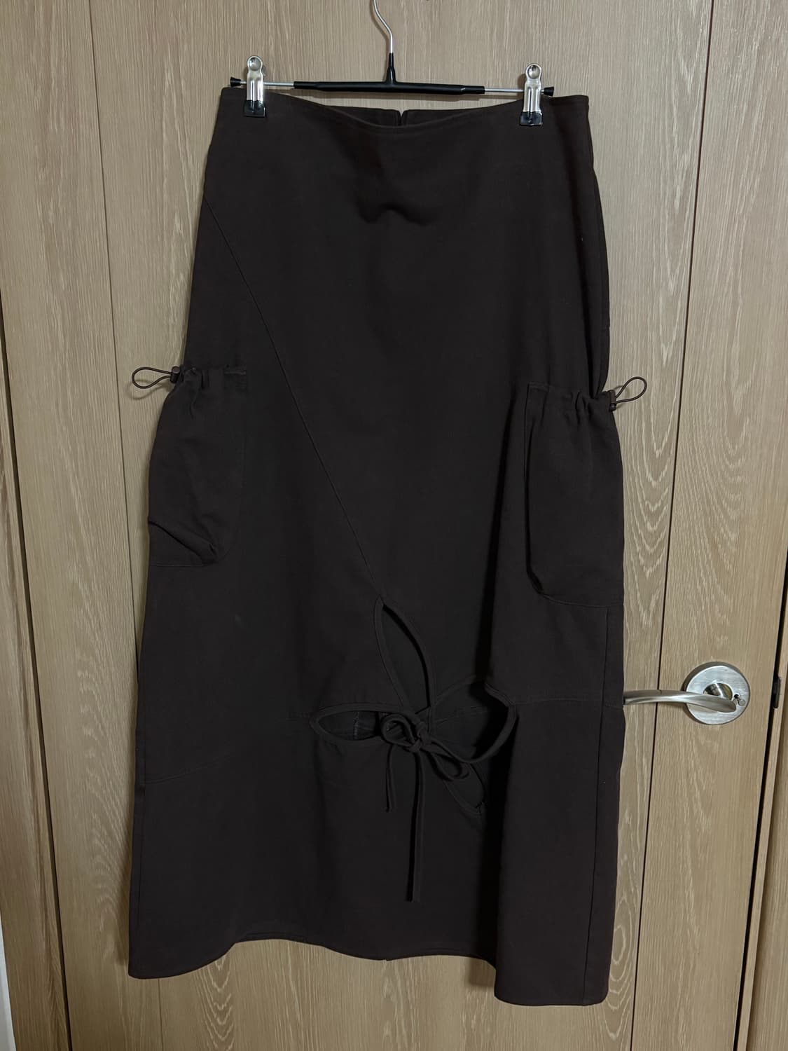 토우토우 아카이브 페탈 카고 스커트 헤이즐넛 카키 상품이미지4