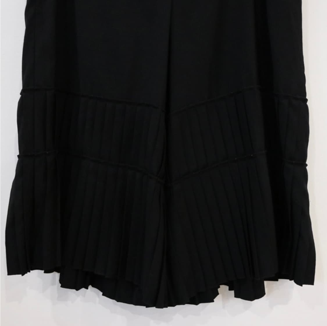 LATOWA 유니크 플리츠 와이드 팬츠 상품이미지4