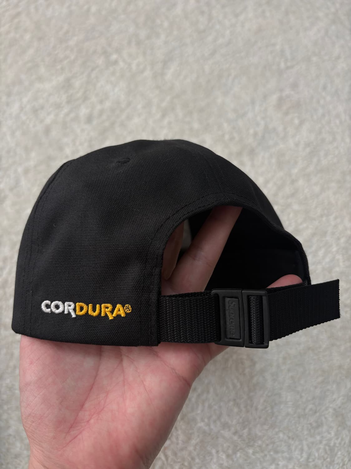 슈프림 코듀라 아치 로고 블랙 볼캡 상품이미지3