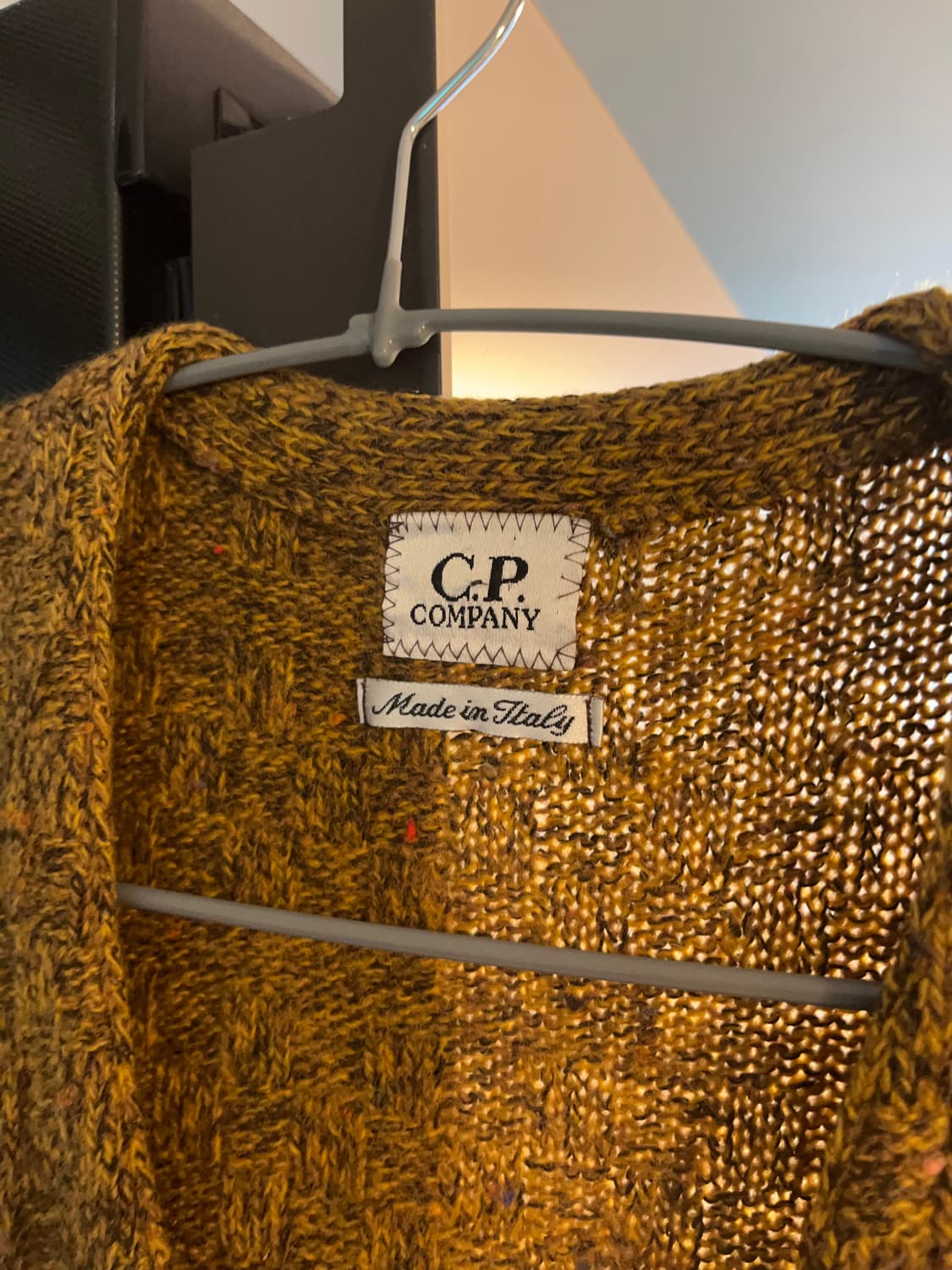 CP company 가디건 베스트. 상품이미지2