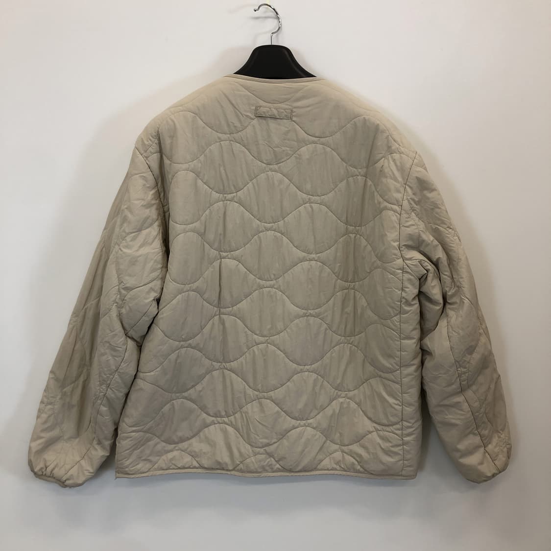 YALE 예일 웜업 퀼팅자켓 L  상품이미지4