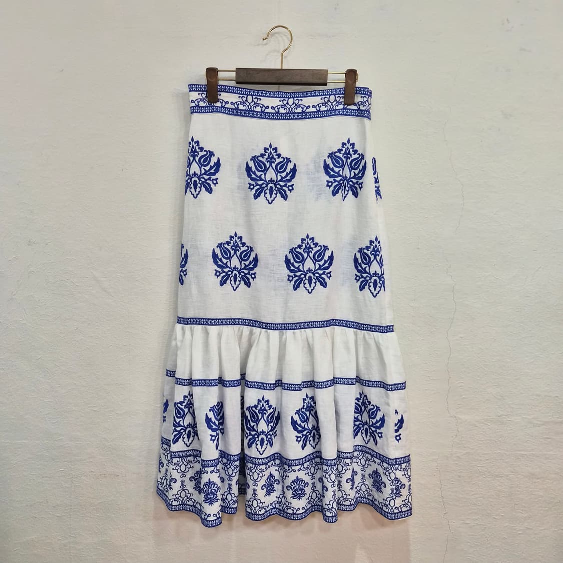 ZARA 블루 자수 린넨 스커트 상품이미지1