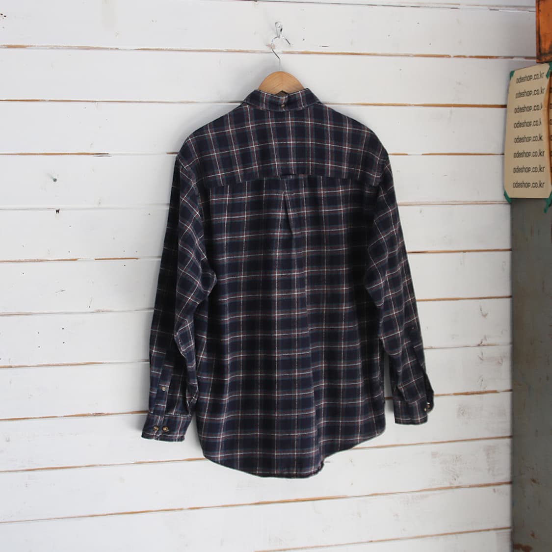 (착용컷) 에디바우어 체크 셔츠 (남성용 103) 상품이미지2