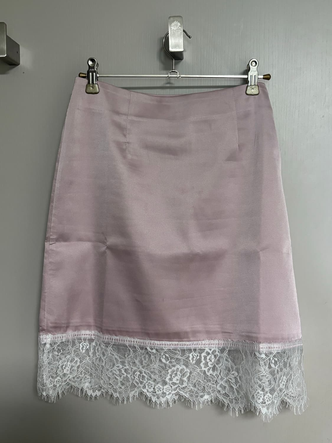 아수라) LACE SATIN SKIRT (PINK) 새틴 스커트 상품이미지6