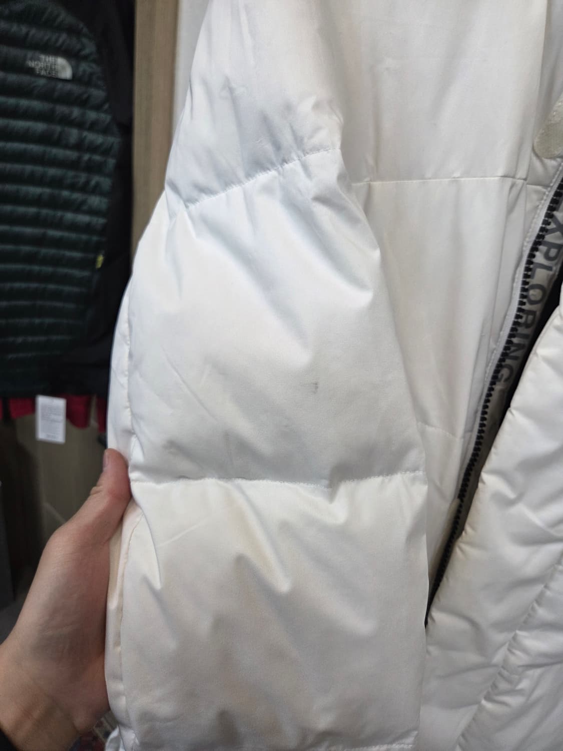 노스페이스 익스플로링 에코 덕다운 롱패딩 화이트  L 상품이미지8