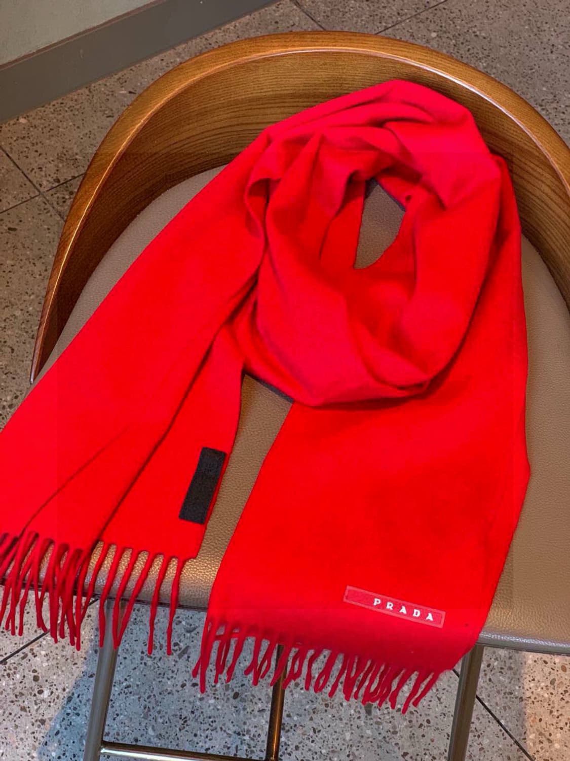프라다 리나일론 개버딘 앤 울 스카프 상품이미지2