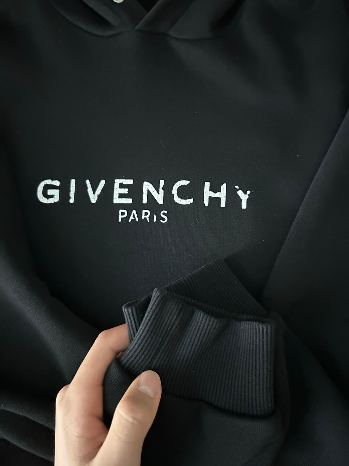 지방시 크랙 로고 후드티 M 상품이미지3