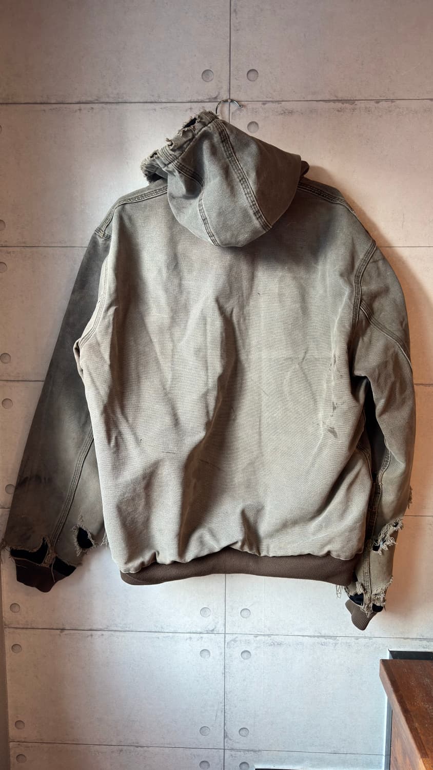 빈티지 트래시드 Carhartt 액티브 재킷 상품이미지2