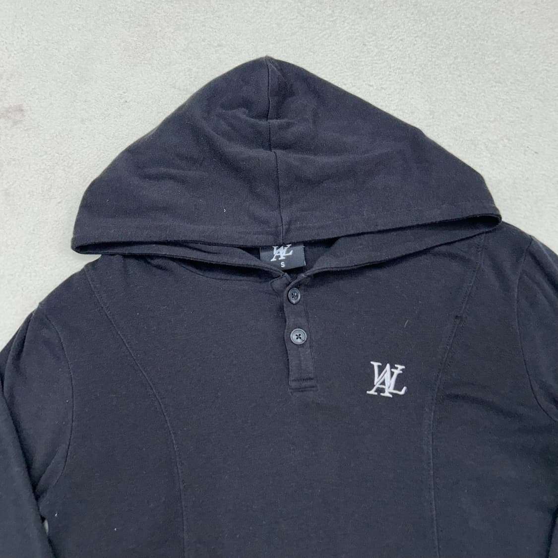 Wooalong black slim fit hoody 상품이미지5