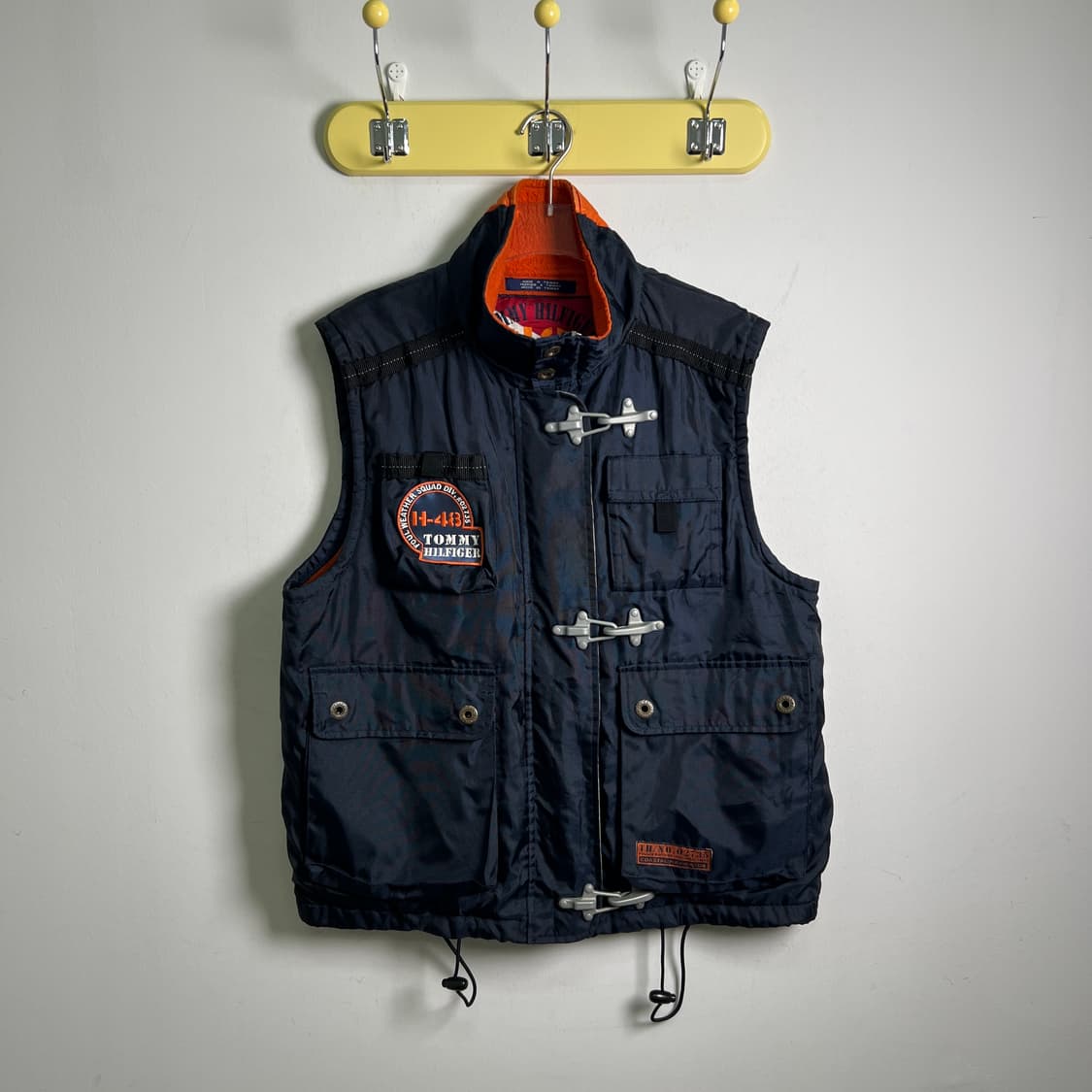 90's 타미힐피거 코스탈 네비게이터 파이어맨 베스트 L 상품이미지1