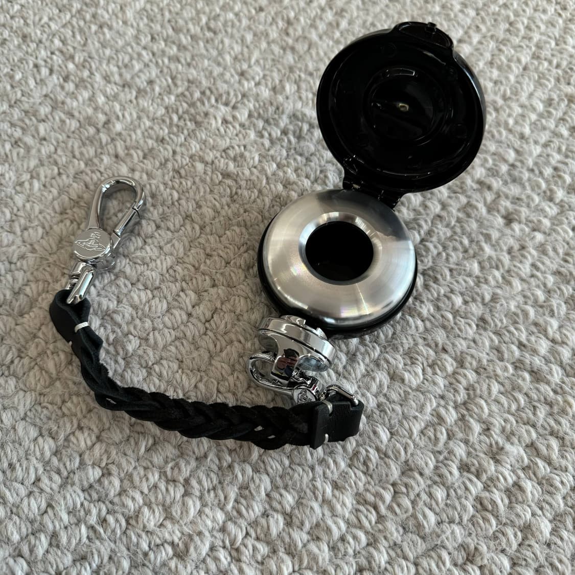 비비안웨스트우드 휴대용 재떨이 블랙 상품이미지2