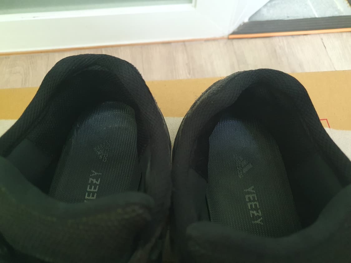 이지부스트 700 v2 반타 260 상품이미지6