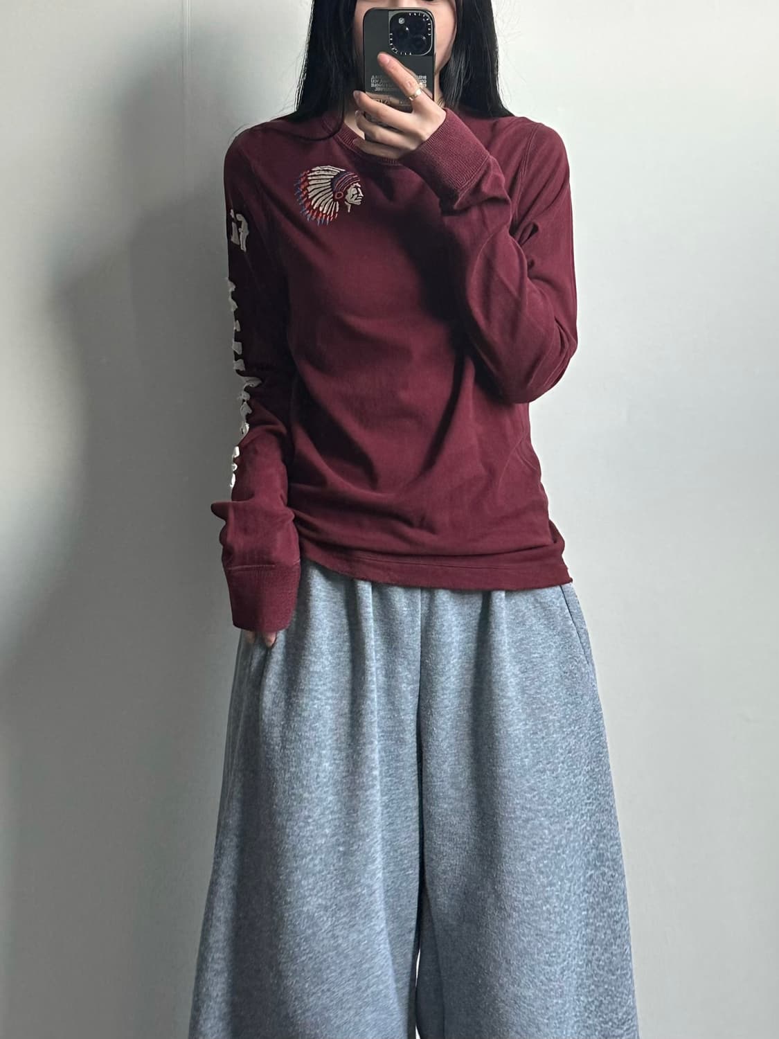 아베크롬비 y2k 와투케 버건디 롱 슬리브 긴팔티 상품이미지1